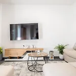 Elegance Апартаменты
